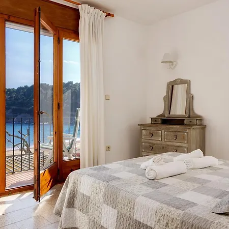 Macrina Appartement *